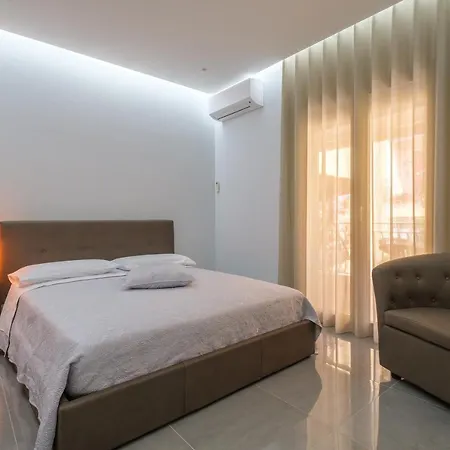 Dharma Apartment דירה