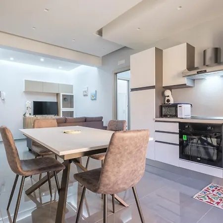 Appartement Dharma Apartment Giardini-Naxos